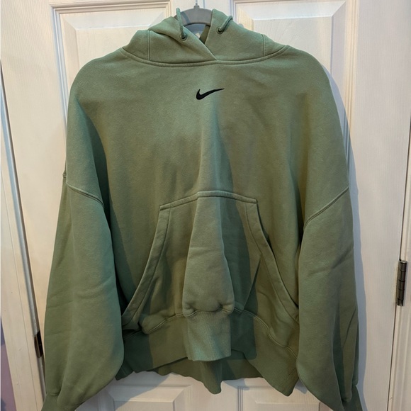 Nike Olive Hoodie with Black Tag - Picture 1 of 3